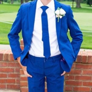 Boys blue Suit size 8